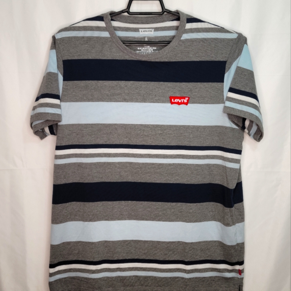 Levi's Striped T-shirt size XL